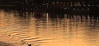 Bağdat’ta Dicle Nehri üzerinde günbatımı